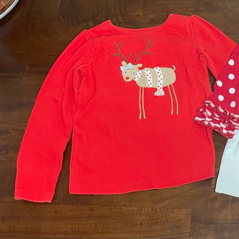 Girls 5T Christmas shirts